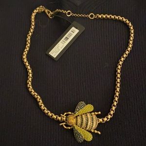 Bee necklace